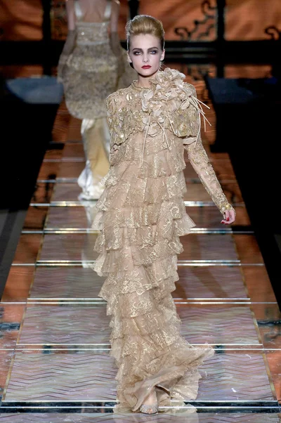 Look 29